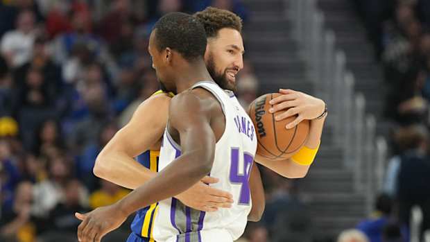 Sacramento Kings forward Harrison Barnes (40) and Golden State Warriors guard Klay Thompson (11).